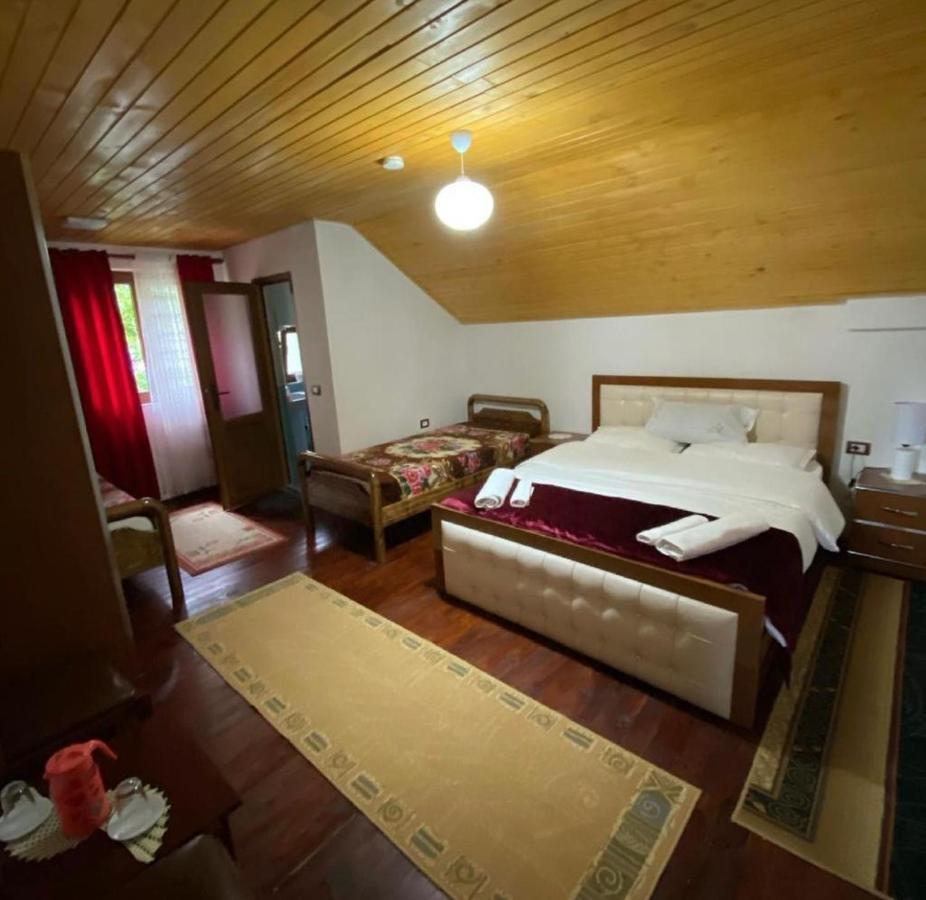 Guesthouse Mehmeti Βαλμπόνα Εξωτερικό φωτογραφία